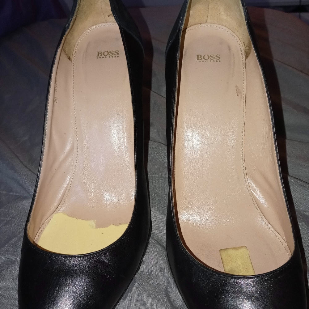 Shoe